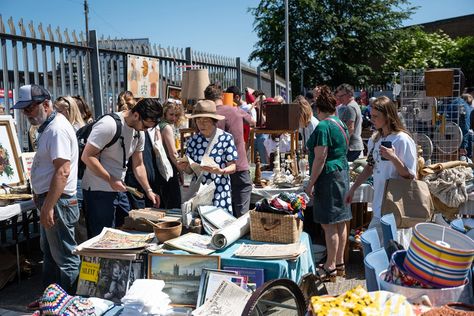 28 Cool Flea Markets in London — London x London Flea Market London, London Flea Markets, Markets In London, London Markets, Greenwich Market, Indoor Markets, London Market, Portobello Road, Bargain Hunter