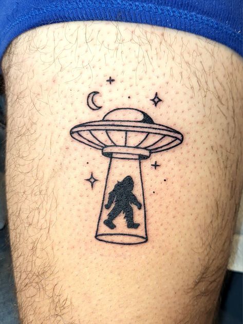 Small Cryptid Tattoo, Alien And Bigfoot Tattoo, Bigfoot Outline Tattoo, Bigfoot Alien Tattoo, Matching Cryptid Tattoos, Cute Bigfoot Tattoo, Cute Cryptid Tattoo, Small Bigfoot Tattoo, Cowboy Alien Tattoo