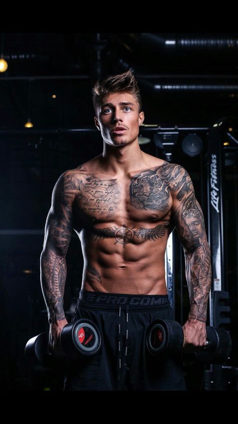 Johnny Edlind, Modern Quiff, Tatted Men, Modele Fitness, Chest Tattoo Men, Inked Men, Tattoo Sleeve Men, Muscular Men, Shirtless Men