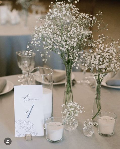 Gipsofila Wedding Table, Diy White Wedding Decorations, Gypsofilia Wedding Decor, Wedding Centerpieces Pearls, White Wedding Table Settings Elegant, Gypsophelia Centre Piece, Diy Reception Centerpieces, Minimalist Wedding Flowers Table, Gypsophila Wedding Decoration Table