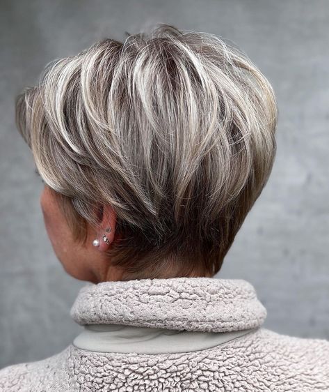 Curling Thick Hair, Stacked Haircuts, Short Choppy Haircuts, Short Sassy Haircuts, Choppy Haircuts, Short Silver Hair, Textured Haircut, Short Shag Hairstyles, Hair Adviser