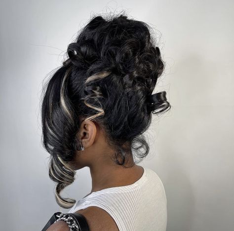 Multi Hairstyles, Birthday Updo, Afro Hair Bun, Black Hair Updo Hairstyles, Bridesmaids Hair, Quick Weave Hairstyles, Birthday Hair, 16 Dress, Pin Up Hair