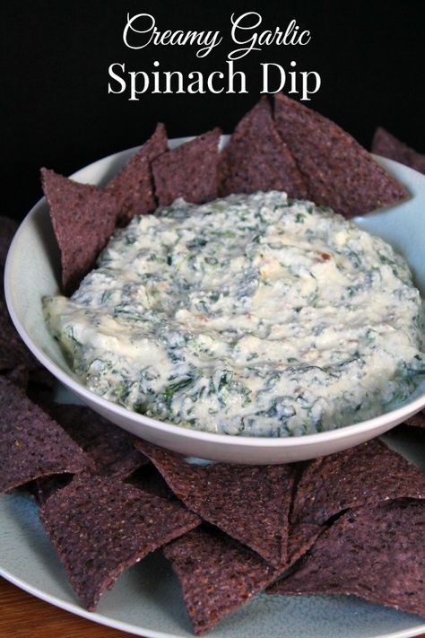 Creamy Garlic Spinach Dip from Awesome on 20 Spinach Dip Cold, Beef Ham, Spinach And Artichoke Dip, Garlic Spinach, Garlic Dip, Vegetarian Foods, Delicious Appetizer Recipes, Creamy Dip, Creamed Spinach