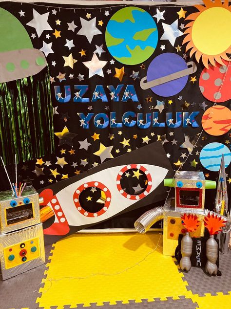 Outer Space School Theme, School Wide Themes, Toddler Sensory Bins, Space Classroom, School Theme, Birthday Party Theme Decorations, School Banner, Hand Crafts For Kids, Diy Home Decor Ideas