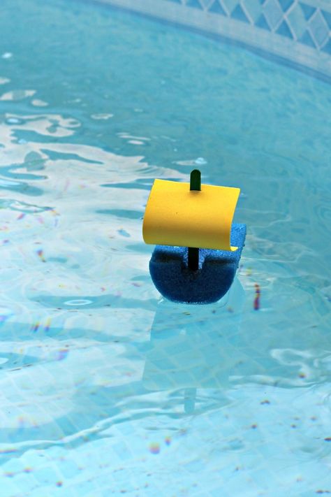 Pool Noodles Ideas, Pool Noodle Boats, Rain Gutter Regatta, Beach Party Games, Noodles Ideas, Pool Noodle Crafts, Boat Crafts, Make A Boat, Water Games For Kids