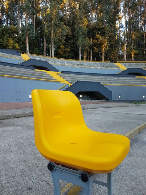 Classroom Chair, Stadium Chairs, Beautiful Chair, Chengdu, To Work, To Start, Furniture, Home Decor, Home Décor