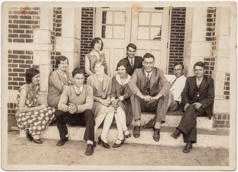 "Varnum Hi School. Seminall Okla. Teachers probably 1929 o… | Flickr Haute Fashion, Old Photos, Vintage Photos, Photography, White