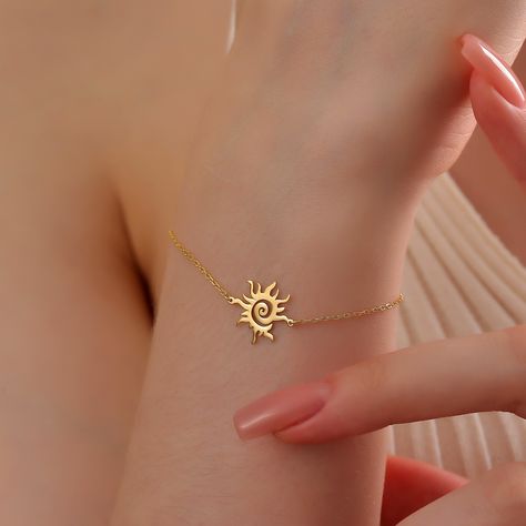 Visit our Etsy shop for great summer jewelry 🌞 Necklace / Earrings / Bracelet Sun Jewelry Set 🥰 https://creativextyjewelry.etsy.com/listing/1726034523 Sun Charm Bracelet, Sun Bracelet, Sun Jewelry, Wild Kratts, Classy Quotes, Sun Earrings, Gold Charm Bracelet, Couple Bracelets, Couple Outfits