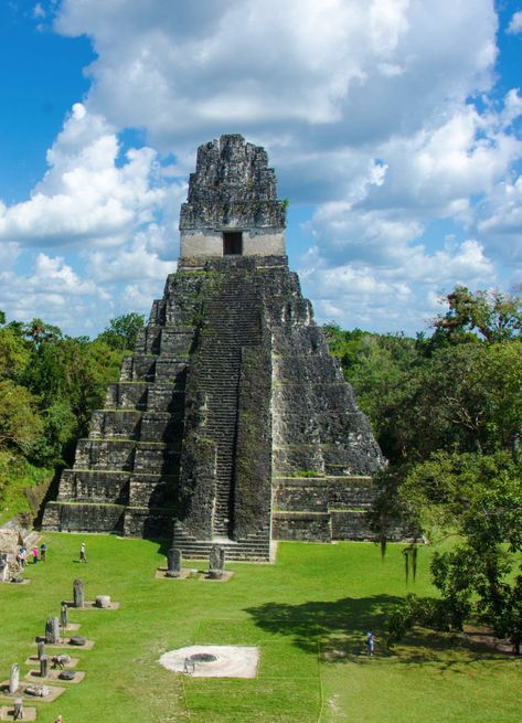 Star Wars filming locations Maya Architecture, Mayan Architecture, Maya Civilization, Maya Art, Istoria Artei, Mayan Art, Mayan Culture, Ancient Mayan, Tikal