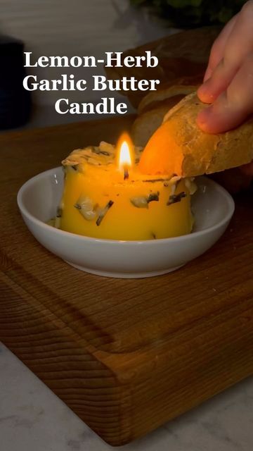 Lemon Herb Garlic Butter Candle, Garlic Bread Candle, Herb Butter Candle Recipe, Herb Butter Candle, How To Make Butter Candles, Butter Candle Food, Edible Butter Candle Recipe, Garlic Butter Candle Recipe, Butter Candles Recipes