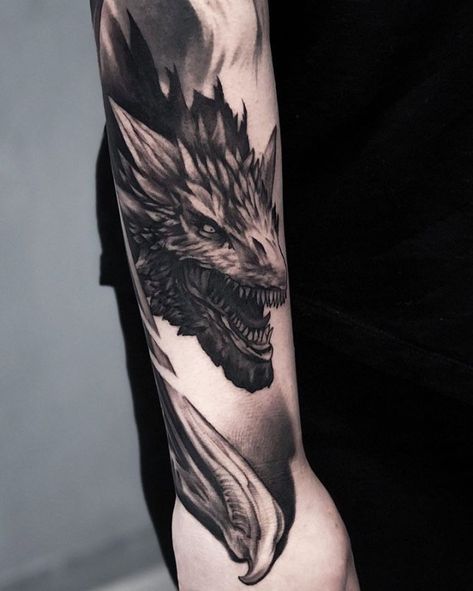 Dragon Tattoo Ideas, Best Leg Tattoos, Dragon Sleeve, Hip Thigh Tattoos, Dragon Sleeve Tattoos, Quality Tattoo, Dragon Tattoos, Dragon Tattoo Designs, Small Tattoos For Guys