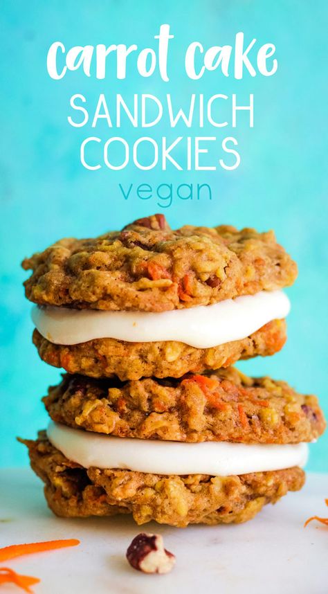 Carrot cake...in cookie form! These vegan Carrot Cake Sandwich Cookies are so indulgent and tasty. Carrot Cake Sandwich Cookies, Healthy Vegan Dessert, Vegan Cream Cheese Frosting, Vegan Carrot Cake, Cake Sandwich, Cheesecake Vegan, Dessert Vegan, Carrot Cake Cookies, Vegan Cookies Recipes