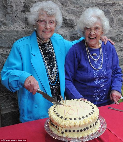 Old Besties, Sisters Laughing Together, White Chocolate Birthday Cake, The Accolade, Guiness Book Of World Records, Getting Older Memes Funny, Tea And Cake, Old Lady Meme Funny, Chocolate Birthday Cake