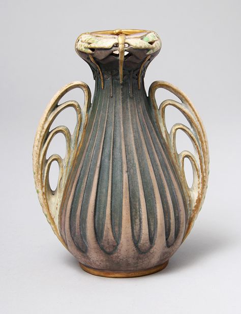 Amphora, Paul Daschel Dragonfly Vase Amphora Pottery, Motifs Art Nouveau, Pottery Form, Ancient Pottery, Clay Studio, Pottery Inspiration, Keramik Design, Clay Vase, Art Nouveau Design