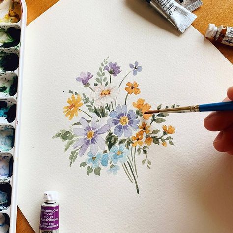 Bullet Journal & Art Gallery (@thepalepaper) • Instagram photos and videos Bujo Notebook, Notebook Profile, Profile Instagram, Instagram Flowers, Watercolour Inspiration, Watercolor Flower Art, 수채화 그림, Bullet Journal Art, Journal Art