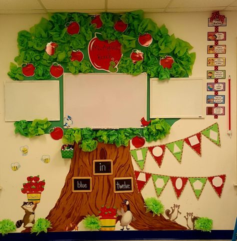 Apple Orchard Classroom Theme, Awana Cubbies, Apple Classroom, Preschool Apple Theme, Apple Decor, Apple Preschool, Apple Theme, Themed Classroom, Classroom Theme