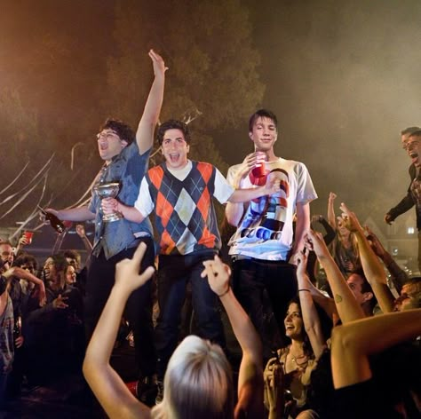 project x party House Party Movie, Mustang Wallpaper, X Movies, Univers Dc, Teen Movies, Project X, Movie Party, Teenage Dream, Film Serie