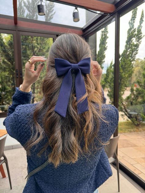 Cute Outfits With Hair Bow, Blue Bow Hairstyle, Hair In Bow, Hair Bows Aesthetic, Updo With Bow, Bow Aesthetic Hair, Hair Bow Aesthetic, Bow Hairstyle, Ribbon Hairstyle