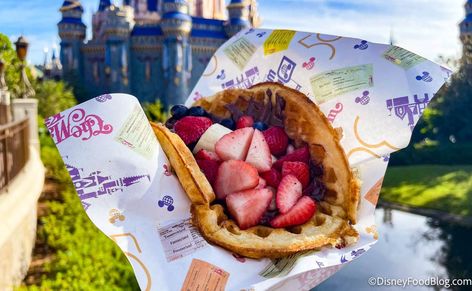 PSA: Magic Kingdom Has CHANGED When You Can Get the Nutella Waffle Sandwich! Pineapple Cake Pops, Nutella Waffle, Magic Kingdom Snacks, Disney Springs Restaurants, Nutella Waffles, Best Disney Restaurants, Disney Dining Reservations, Disneyland Restaurants, Waffle Sandwich