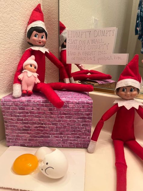 Elf On Shelf Funny, Elf 2024, Reindeer Pet, Making Snow Angels, Funny Elf On The Shelf, Making Snow, Holiday Jokes, Elf Ideas Easy, Snowman Photos