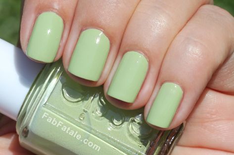 Essie - Navigate Her Light Green Nail Polish, Light Green Nails, Gel Nails At Home, Green Nail Designs, Green Nail Polish, Green Nail, Super Nails, Essie Nail Polish, Nails Simple