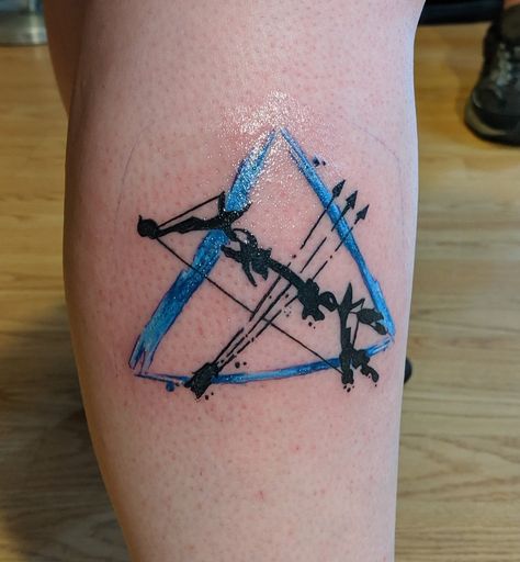 Horizon Zero Dawn Tattoo, Dawn Tattoo, Horizon Zero Dawn Aloy, Gamer Tattoos, Movie Tattoos, Machine Tattoo, Gaming Tattoo, Horizon Zero Dawn, Book Tattoo