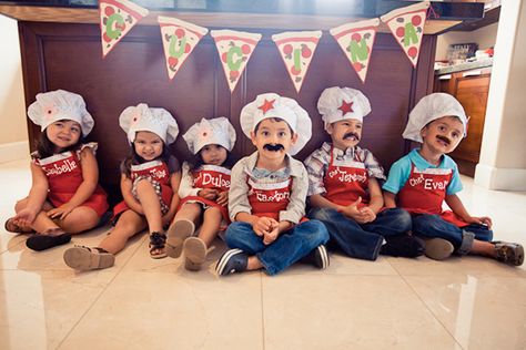 little chef party feature Ratatouille Party, Kids Pizza Party, Playdate Ideas, Pizza Party Birthday, Birthday Pizza, Kids Pizza, Italian Party, Chef Party, Cute Pizza