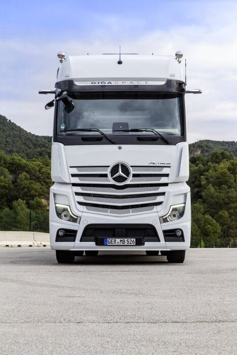 Mercedes-Benz Actros Mercedes Benz Truck, Benz Truck, Mercedes Wallpaper, Transport Truck, Muscle Truck, Mercedes Truck, Mercedes Benz Trucks, Tactical Gear Loadout, New Photo Download