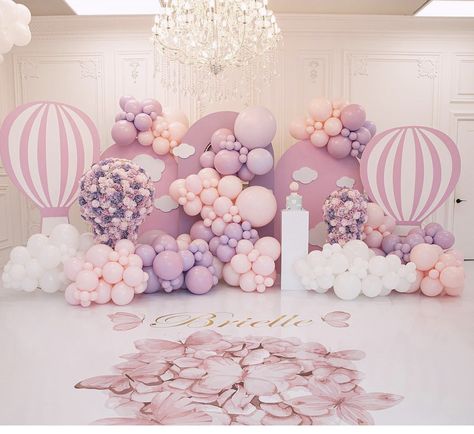 Pink Hot Air Balloon Baby Shower Theme, Parachute Decoration, Pastel Themed Birthday Party, Hot Air Balloon Birthday Theme, Hot Air Balloon Decoration, Hot Air Balloon Decor, Balloon Birthday Themes, Pink Hot Air Balloon