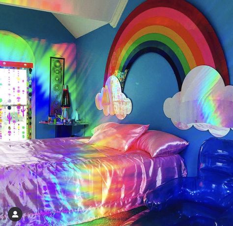 Rainbow Aesthetic Room Decor, Rainbow House Interiors, Rainbow Bedroom Aesthetic, Rainbow Aesthetic Room, Rainbow Room Aesthetic, Kids Rainbow Bedroom, Rainbow Bedroom Ideas, Rainbow Bedroom Ideas Kids, Rainbow Living Room