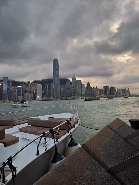 Tsim Sha Tsui, Victoria Harbour, Hong Kong 🇭🇰 Asia Aesthetic #CrazyRichAsians #Yacht #HongKong #Asia #RichAesthetic Hongkong Aesthetic, Hong Kong Aesthetic, Asia Aesthetic, Reels Cover, Manifesting 2024, Tsim Sha Tsui, Victoria Harbour, In Aesthetic, Eternal Sunshine