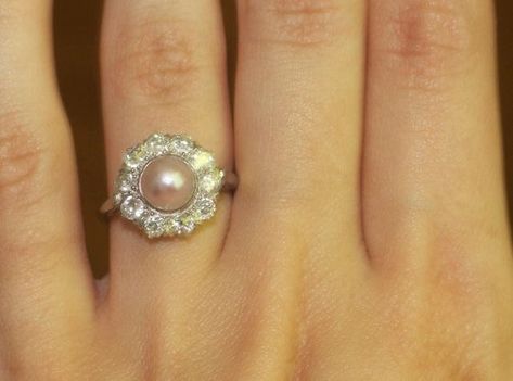 90s Wedding, Pearl Engagement Ring, Edwardian Jewelry, Pearl And Diamond Ring, Dream Ring, Pink Pearl, Pearl Ring, Diamond Wedding Rings, Pearl Jewelry