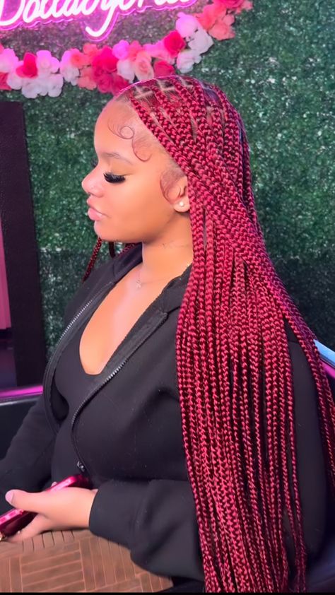 Medium Thigh Length Knotless Braids, Black Braids With Beads, Braids With Beads Long, Thigh Length Knotless Braids, Colored Knotless, Colored Knotless Braids, Pink And Black Braids, Long Knotless Box Braids, Beads Hairstyles