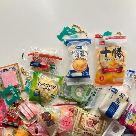 @bbeokchoi on Instagram: "food, snacks and dessert gachapon！！ #gachapon #trinkets #gashapon #gachagacha #japan" Gacha Pouch, Japanese Gachapon, Japan Trinkets, Heisei Retro, Japan Dessert, Phone Cover Stickers, Japenese Food, Pandora Bracelet Designs, Birthday Card Craft