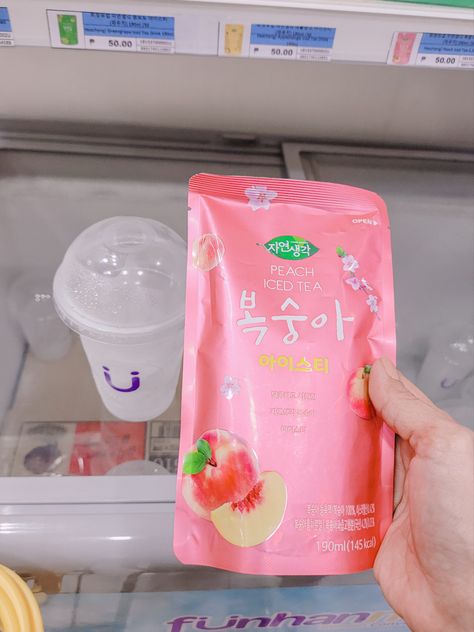 ~It is a drink pouch that is commonly found in convenience stores in Korea. You can drink it from cup filled with ice. Korean Lemonade, Korean Convenience Store Ice Cup, Korean Pouch Drink, Korean Convenience Store Drinks, Korea Drink, Pouch Drinks, Korean Drink, Tea Pouch, Best Korean Food