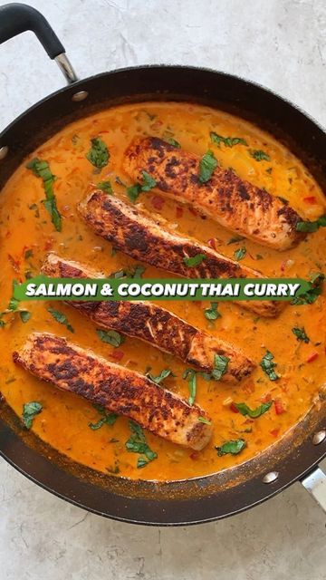 SERENA | FOOD & RECIPE BLOGGER on Instagram: "🥥Salmon & Coconut Thai Curry🥥 Save this recipe for next time!👇🏽 Ingredients (serves 4): 🔸 4 salmon fillets (season with salt, pepper & 1tsp paprika) 🔸 1tbsp coconut oil 🔸 2 shallots 🔸 3tsp minced garlic 🔸 1tsp minced ginger 🔸 spices: 1tsp paprika, 1tsp ground cumin, 1/2tsp ground coriander 🔸 3tbsp Thai red curry paste (I used @bluedragonuk ) 🔸 1tbsp tomato paste 🔸 1 head of green pak choi (bok choy) 🔸 1 red bell pepper 🔸 400ml tin of c Salmon Coconut, Thai Red Curry Paste, Salmon Curry, Bon Apetit, Seafood Entrees, Pak Choi, Red Curry Paste, Meal Preparation, Pescatarian Recipes