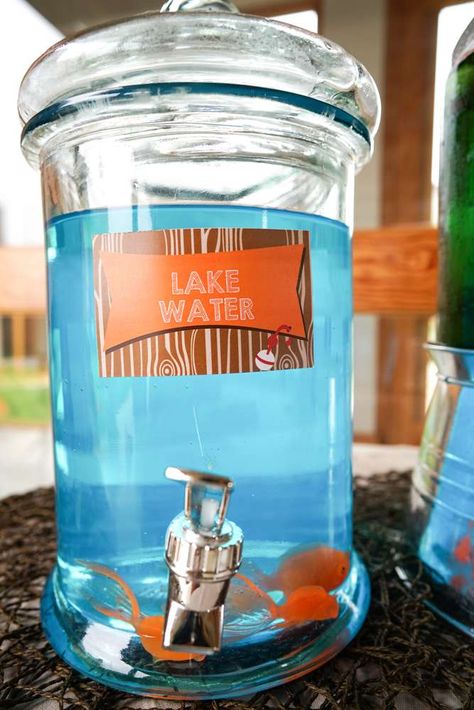 Lake water at a fishing birthday party! See more party planning ideas at CatchMyParty.com! Fishing Party Ideas, Fishing Party Food, Fishing Birthday Party Boys, Gone Fishing Party, Fishing Themed Birthday Party, 4de Verjaardag, Lake Party, Glamping Party, Fishing Birthday Party