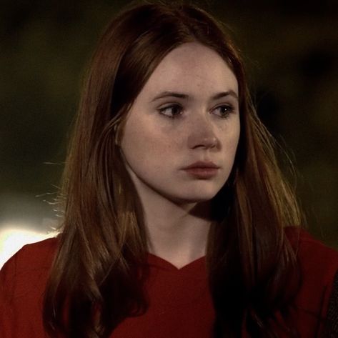 Amy Pond Icons, Amy Pond Icon, Karen Gillan Icons, Amy Character, Amy Pond Aesthetic, Karen Gillan Doctor Who, Doctor Who Amy Pond, Summer Smith, Amelia Pond