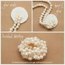 Diy Jewelry Projects, Brooch Diy, Pearls Diy, Knot Earrings, Embroidery Jewelry, Pearl Brooch, Beaded Brooch, Brooches Handmade, Diy Hair Accessories