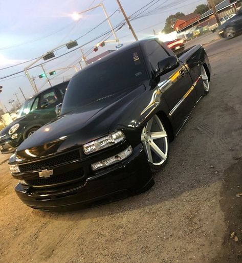 2000 Chevy Silverado 1500 Custom, Cateye Chevy, Chevy Silverado Ss, Silverado Single Cab, Chevy Trucks Lowered, 2000 Chevy Silverado, Classic Cars Trucks Chevy, S10 Truck, Single Cab Trucks