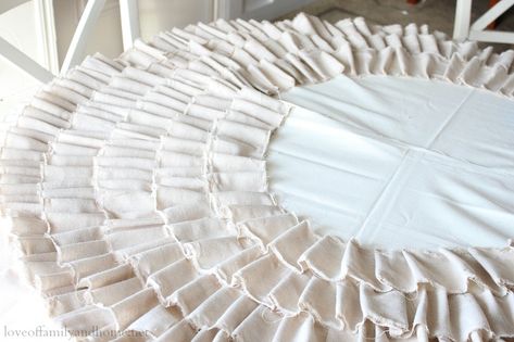 DIY Ruffled Tree Skirt. Step-by-Step tutorial with video. Ruffled Tree Skirt, Diy Ruffle, Love Of Family, Skirt With Ruffles, Crochet Ruffle, Skirt Tutorial, Inexpensive Home Decor, No Sew, Tree Skirt