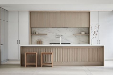 Japandi Kitchen, Scandi Kitchen, Interior Minimalista, 아파트 인테리어, Passive House, House Design Kitchen, Kitchen Room Design, Kitchen Inspiration Design, Minimalist Kitchen