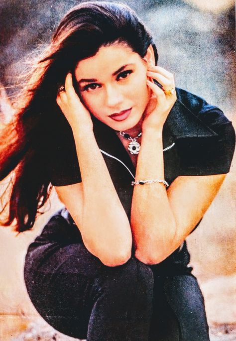 Neelam Kothari, Retro 1, Scene Photo, More Photos, Behind The Scenes, Diva, Actresses, Disney Princess, Beauty