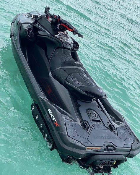 Seadoo Jetski, Jet Skies, Concept Vehicles Sci Fi, Ski Boats, Jet Skis, Cool Boats, Jet Boats, Jetski, Boats Luxury