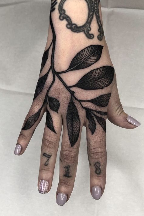 Cover Art Tattoo, Hand Tattoo Cover Up, Knuckles Tattoo, Side Hand Tattoos, Full Hand Tattoo, Knuckle Tattoos, Handpoke Tattoo, 4 Tattoo, Tattoo Cover Up