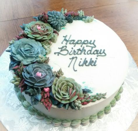 Succulents cake, buttercream Cake Plants Design, Flower Cake Designs, Succulent Cake, Cactus Cake, 21st Cake, Buttercream Flower Cake, Flower Cakes, Wilton Cake Decorating, Buttercream Cakes