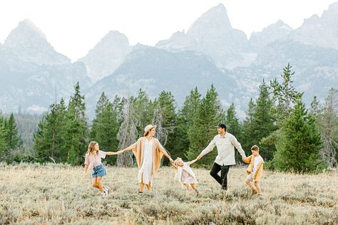 Anna Christine Photography is a Grand Teton National Park Family Photographer. Here are photos of the Castleberry family. Mountain Family Photos, Anna Christine, Yellowstone National Park Vacation, Jackson Wyoming, National Park Vacation, Jackson Hole, Photo Outfit, Yellowstone National, Yellowstone National Park