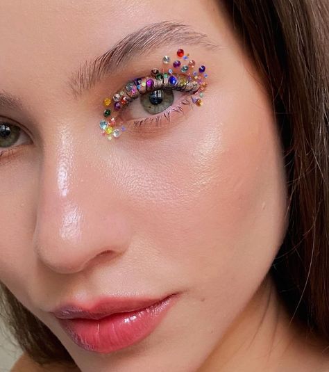 Colorful Rhinestone Makeup, Rainbow Gem Makeup, Bejeweled Makeup, Bedazzled Makeup, 70s Makeup Look, Rhinestones Makeup, Henna Makeup, Jewel Makeup, Gem Makeup