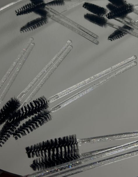 Eyelash brushes eyelash tech lash tech lash tech aesthetic #lashes #lashtech #lashtechaesthetic #lashbrushes #spoolies Eyelash Extensions Esthetics, Lash Brushes Aesthetic, Lash Tech Esthetics, Eyelash Extensions Instagram Feed, Spoolie Brush Aesthetic, Eyelash Lift Aesthetic, Lash Aftercare Post, Lash Brush Aesthetic, Lash Tools Aesthetic