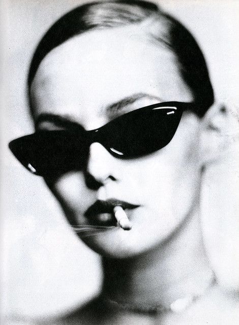 VP5 - Max 1995 | HQueenParadis | Flickr Paolo Rossi, Vogue Portugal, Patrick Demarchelier, Ellen Von Unwerth, Vanessa Paradis, Peter Lindbergh, Steven Meisel, Richard Avedon, Wearing Sunglasses